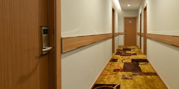 Отель Midtown Xpress Balikpapan Экстерьер фото